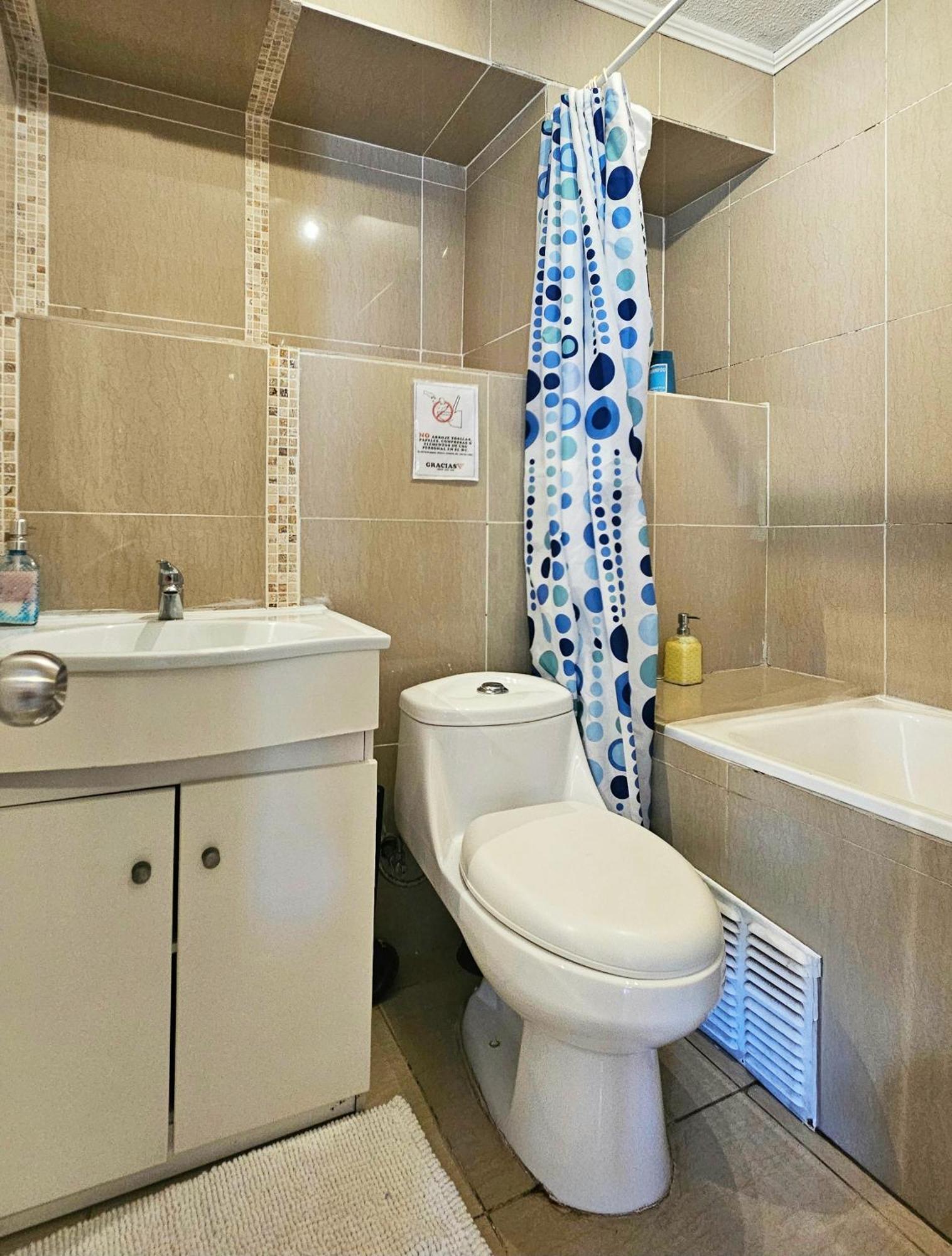 La Galeria Bed & Breakfast Valparaiso